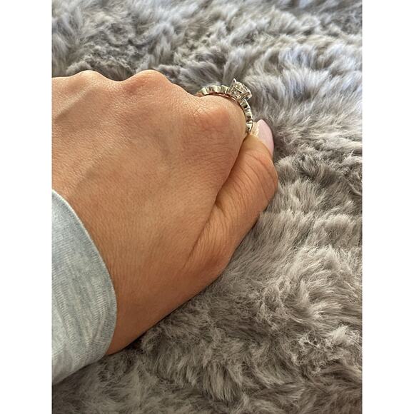 Moissanite Diamond Ring 2 Ct Graded Sterling Silver - Picture 6 of 7